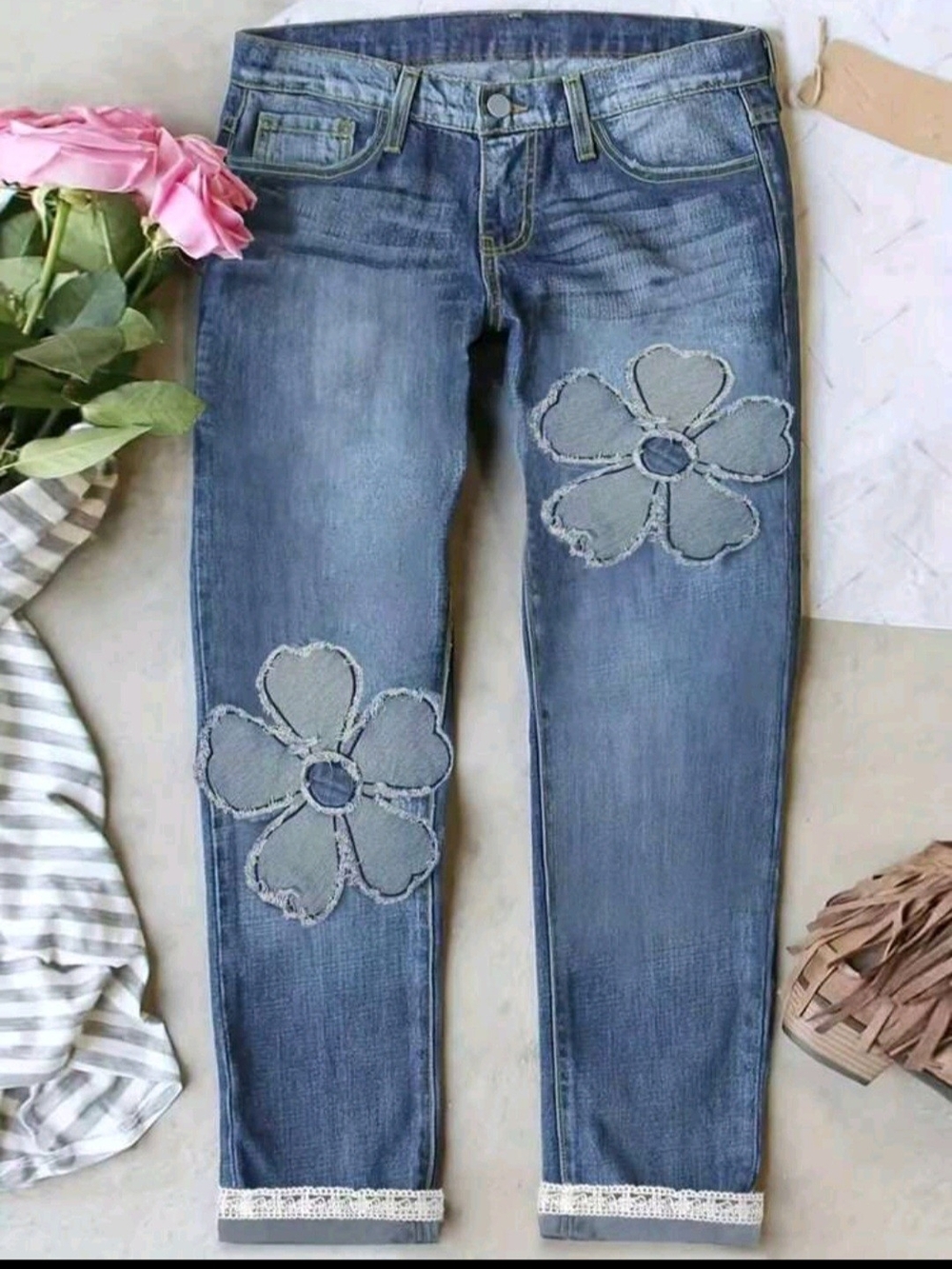 Floral Patch Cropped Womens Jeans - Blue